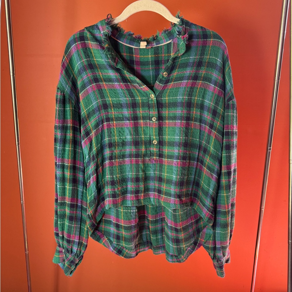 Anthropologie Pilcro Multicolor Plaid Frayed Collar Shirt size s